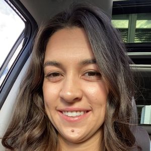 Meet your Posher, Carly